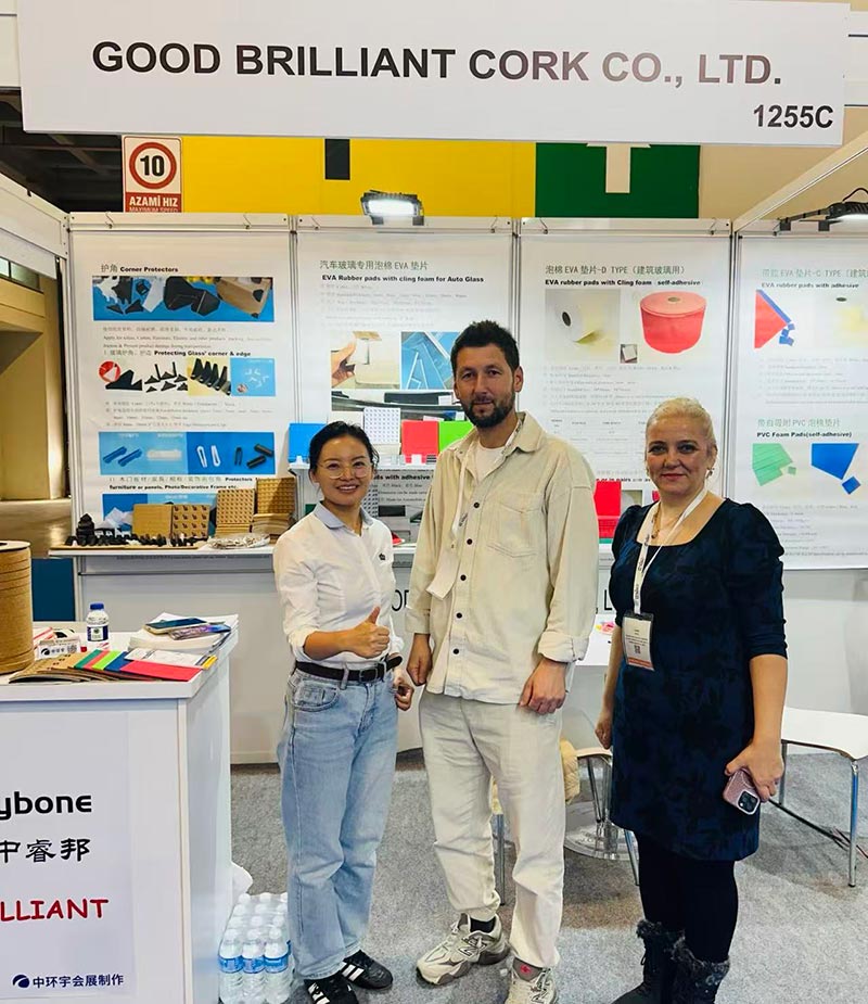 Poln zabojnik na poti v Združeno kraljestvo!